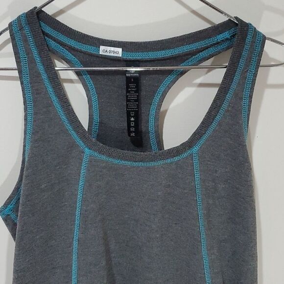 90 degree grey tank top - Picture 2 of 6